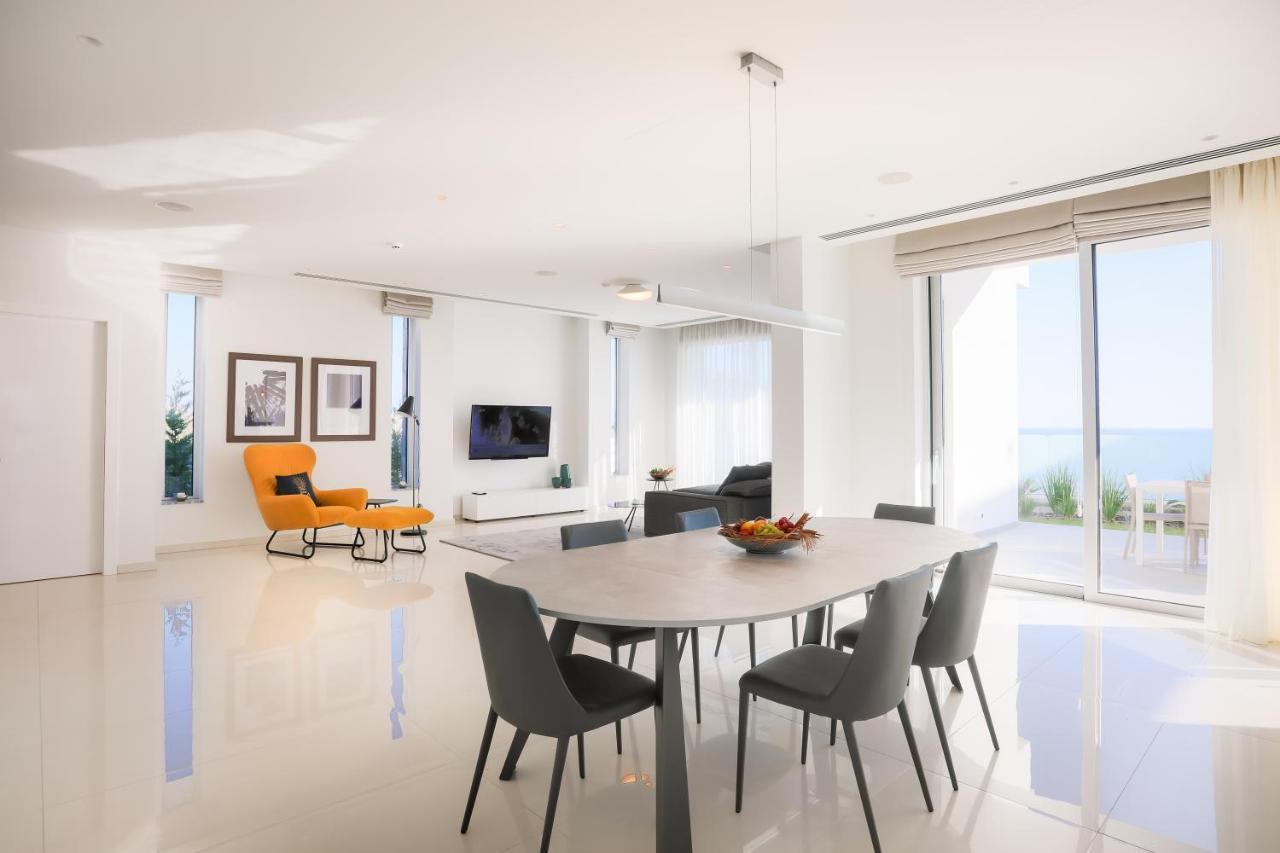 Sea Pearl Beachfront Villas - Breeze Agia Napa Exterior foto