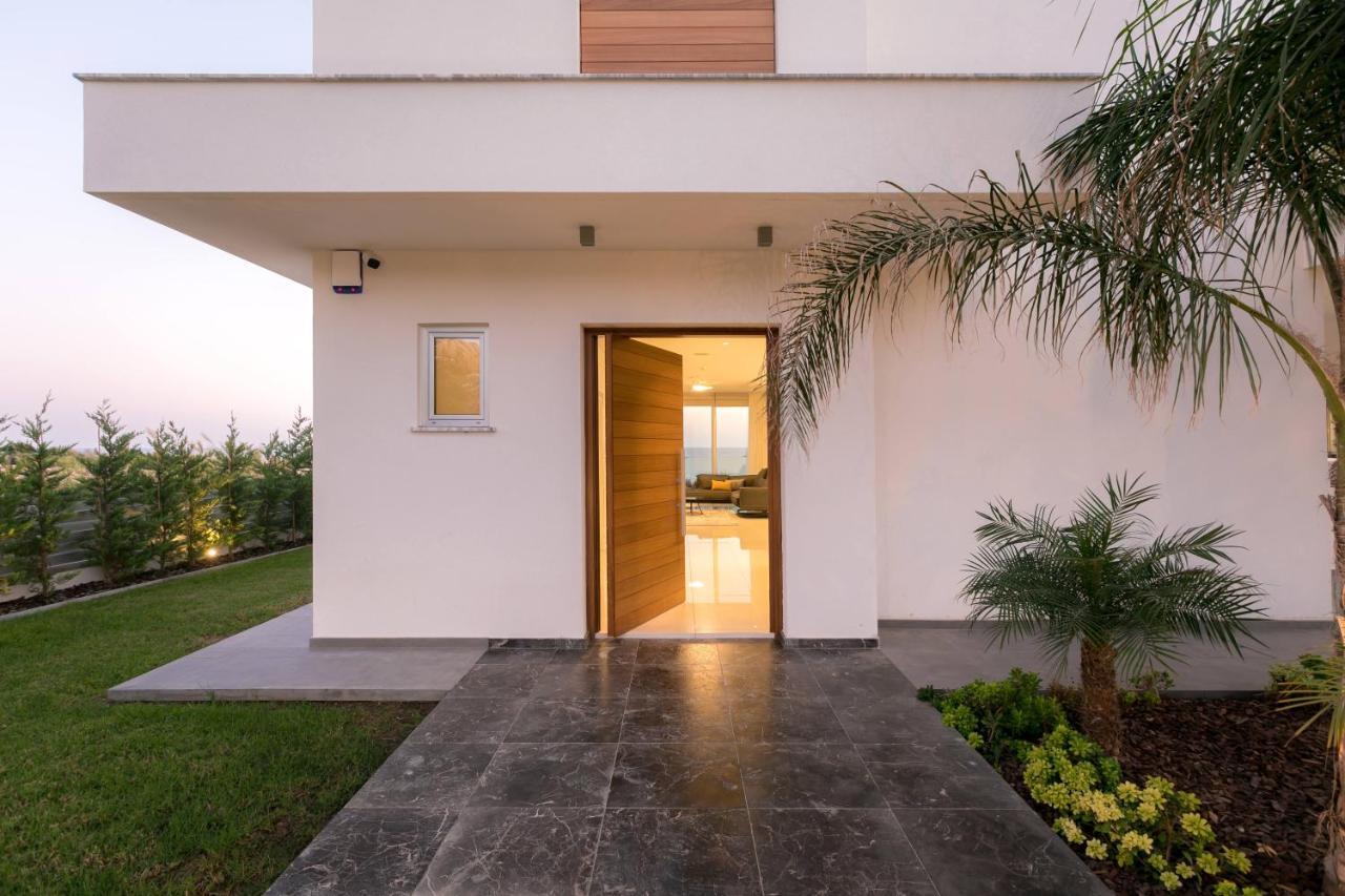 Sea Pearl Beachfront Villas - Breeze Agia Napa Exterior foto