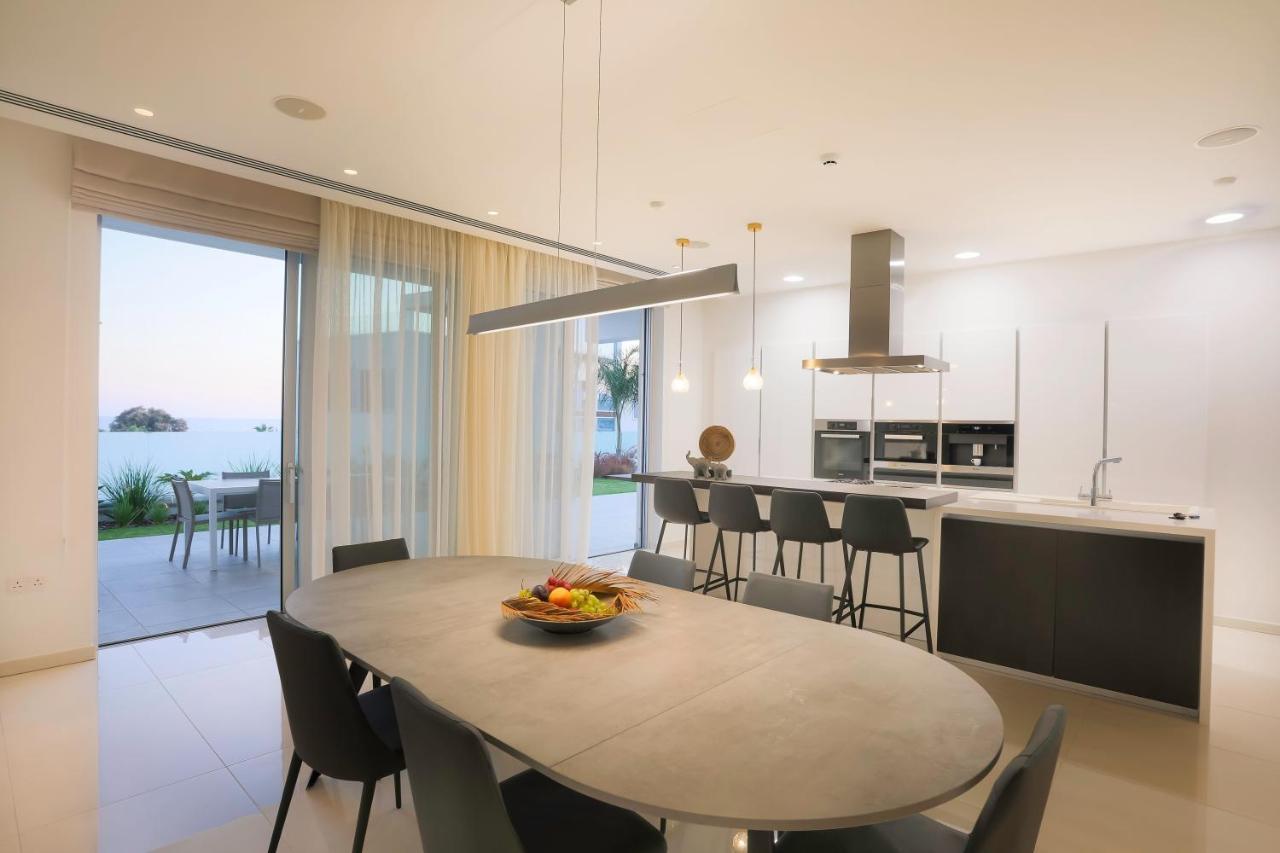 Sea Pearl Beachfront Villas - Breeze Agia Napa Exterior foto