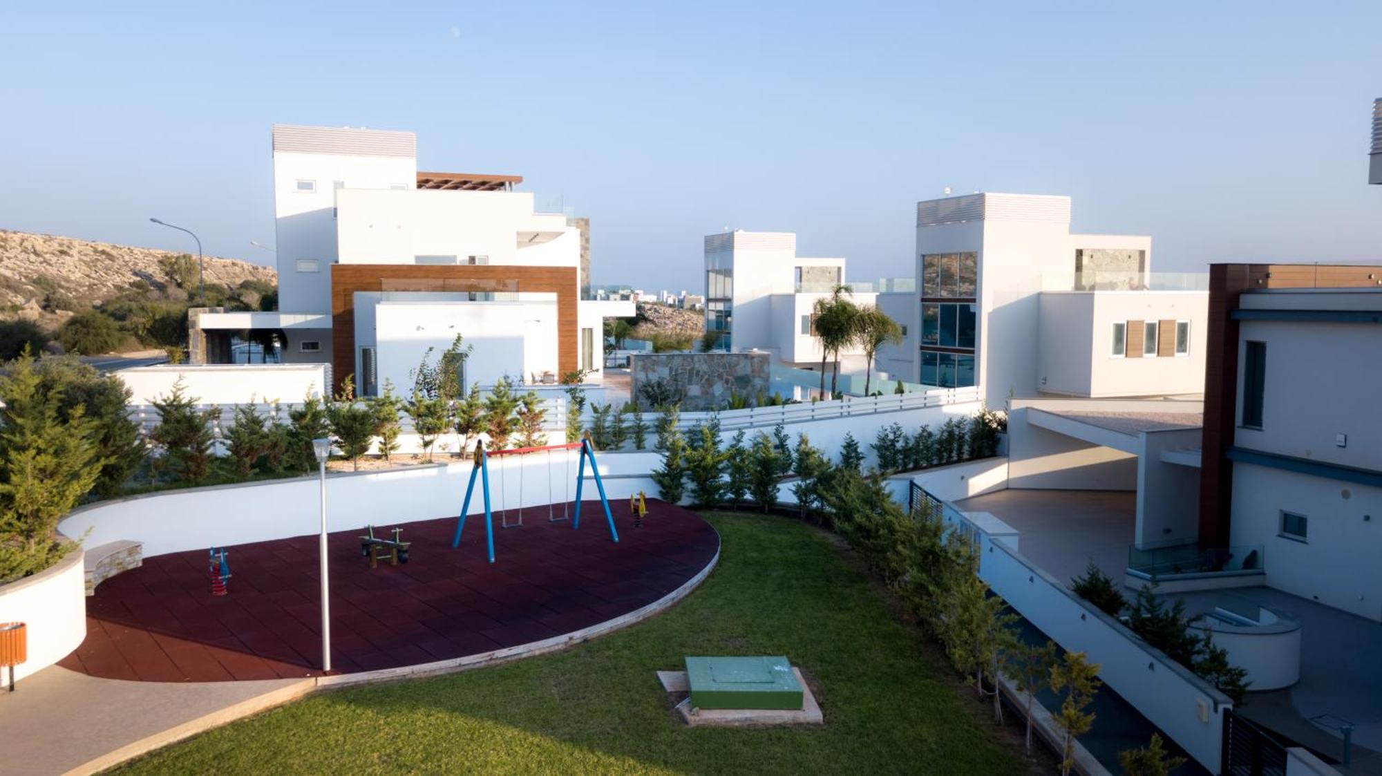 Sea Pearl Beachfront Villas - Breeze Agia Napa Exterior foto