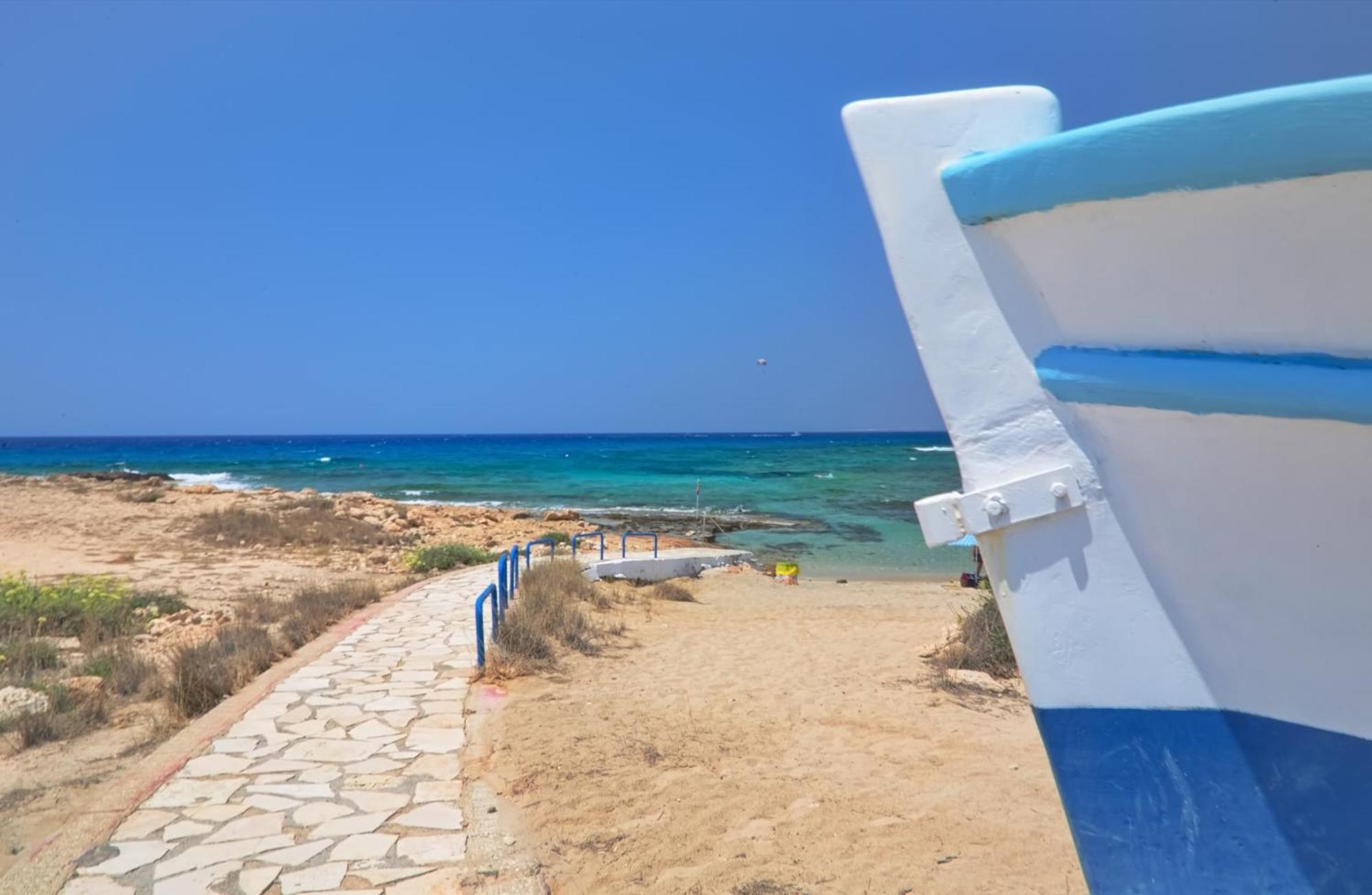 Sea Pearl Beachfront Villas - Breeze Agia Napa Exterior foto